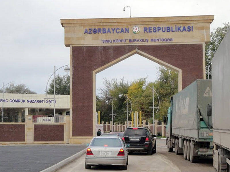 Hökumət quru sərhədlərin açılmasını niyə gecikdirir?