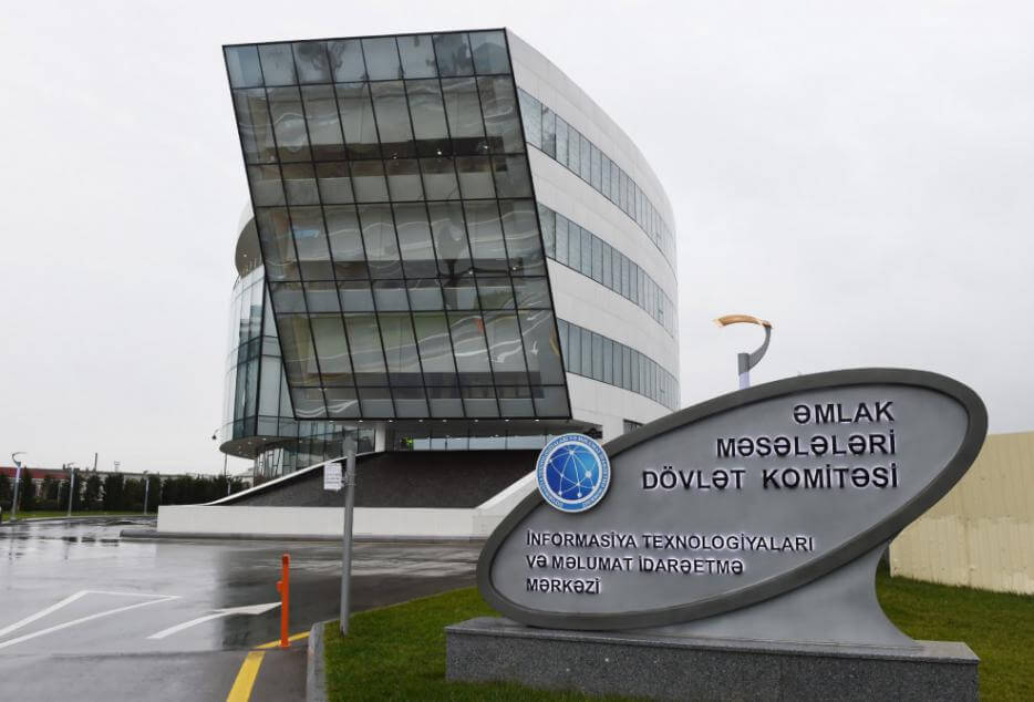 Əmlak Məsələləri Dövlət Xidmətinin üzərində  “QARA KABUS”