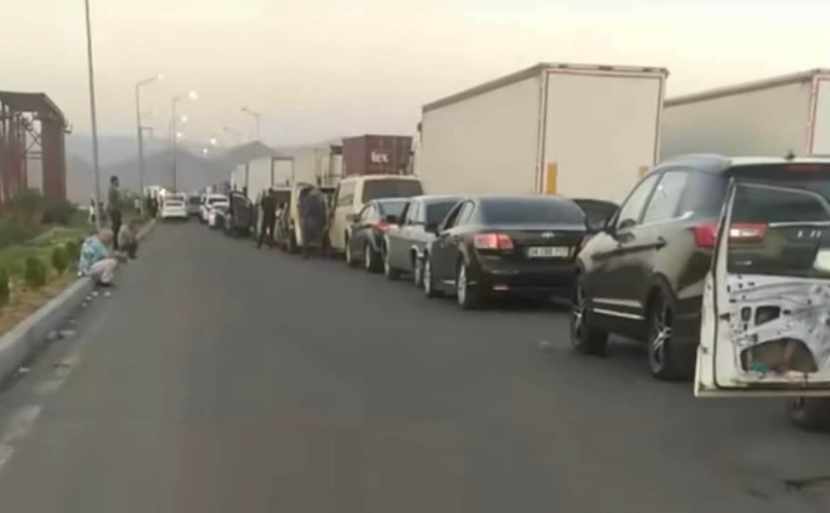 Naxçıvanla Türkiyə və İran arasındakı sərhədlər bağlandı