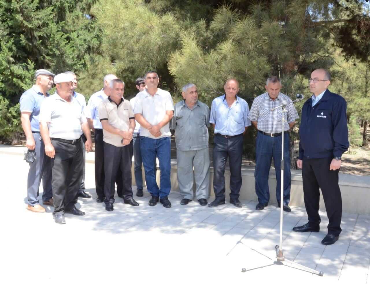 “Azəriqaz” rəhbərliyi Naftalanda vətəndaşlarla görüşdü