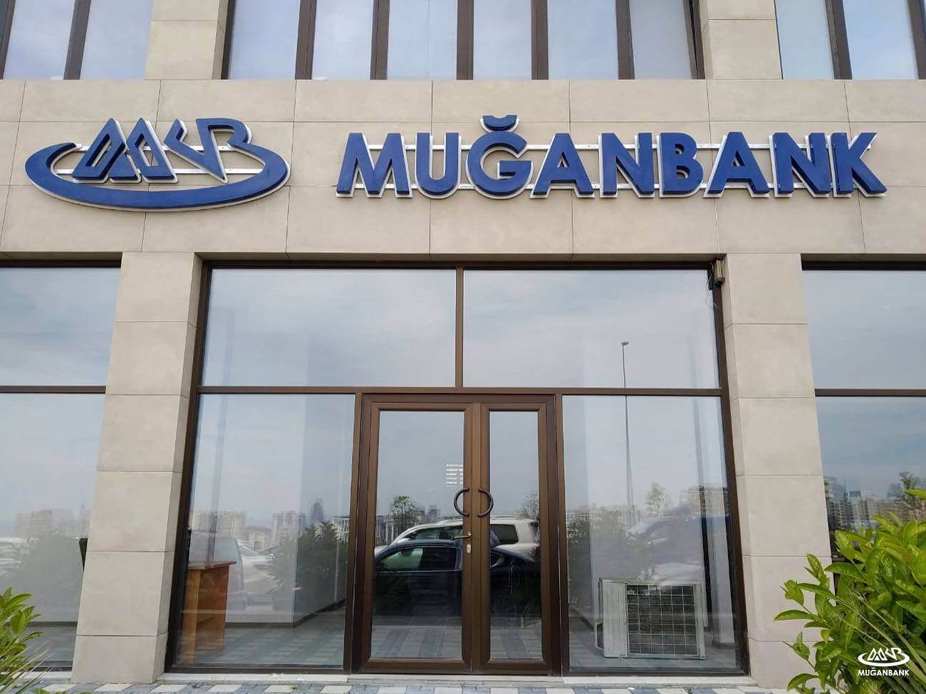 "Muğanbank" departament direktoru axtarır
