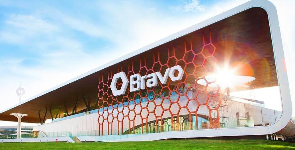 “Bravo” bankdan 6 milyon manatdan çox borc alıb