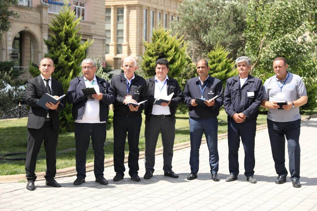 Sakinlər “Açıq mikrofon” vasitəsilə müraciətlərini ünvanladılar