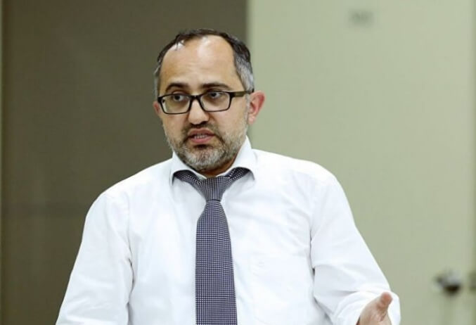 Əkrəm Həsənov: “Mərkəzi Bankın qərarları etibarsızdır”