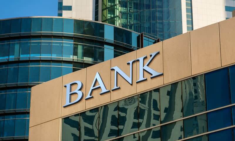 Bu bankların balans kapitalı 400 milyon manatdan çoxdur