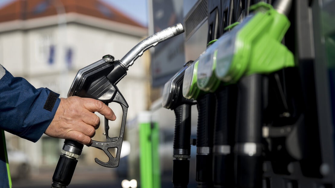 Benzin Türkiyədə Azərbaycandan ucuzdur - SİYAHI