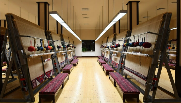 “Azərxalça”nın yığılmış zərəri 14 milyon manata çatıb