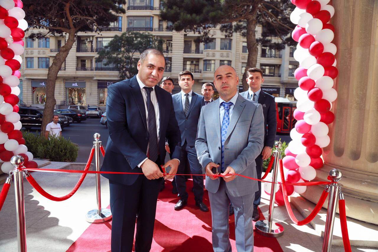 “Kapital Bank” Hüseyn Cavid filialını açdı