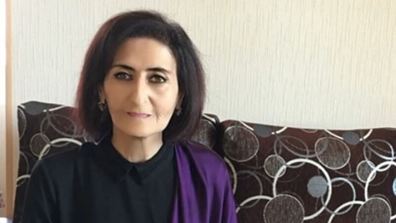 Elçibəyin qardaşı qızı işdən çıxarılıb