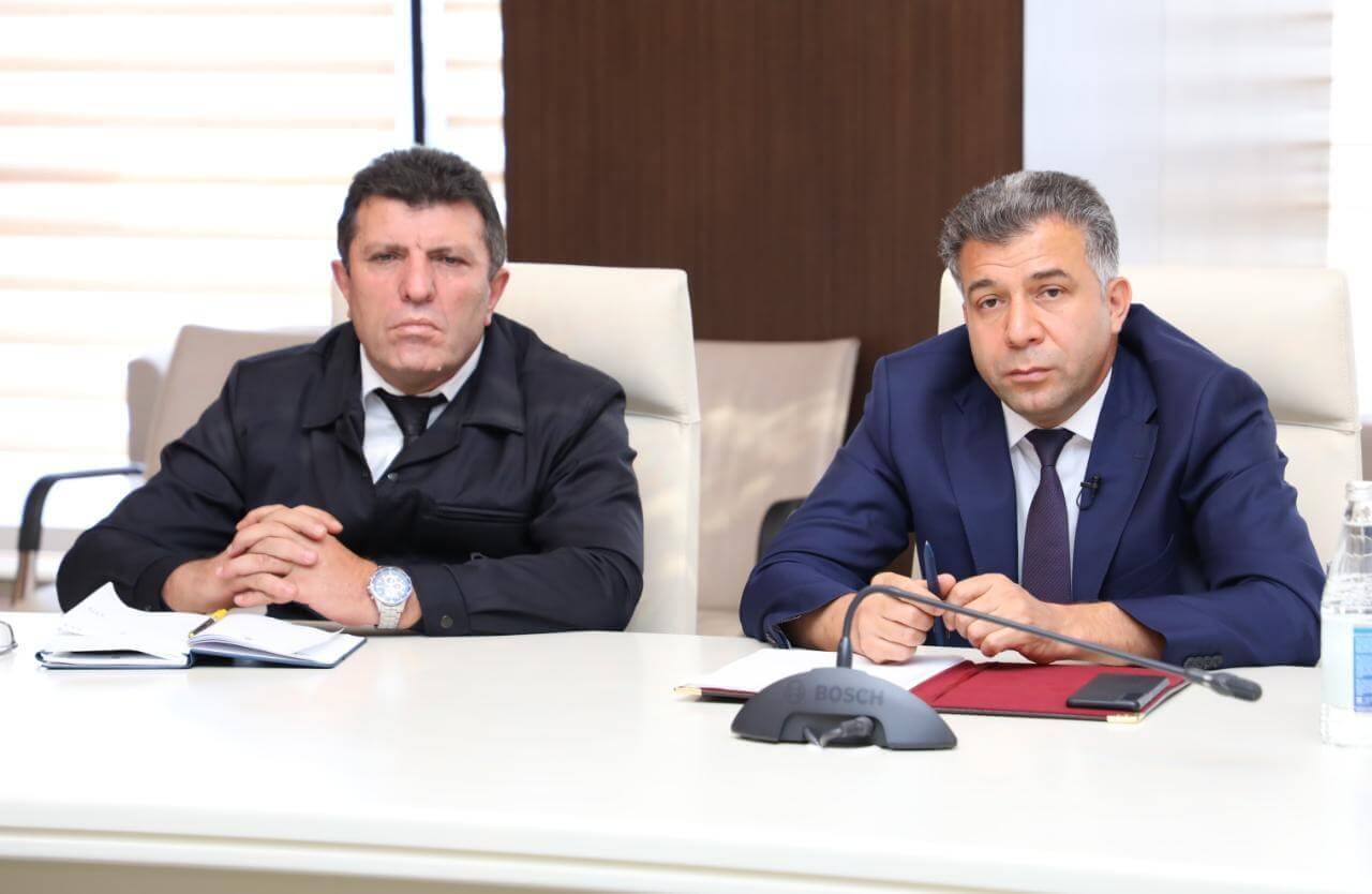 "Azəriqaz"ın baş direktoru Qəbələdə vətəndaş qəbulu keçirib