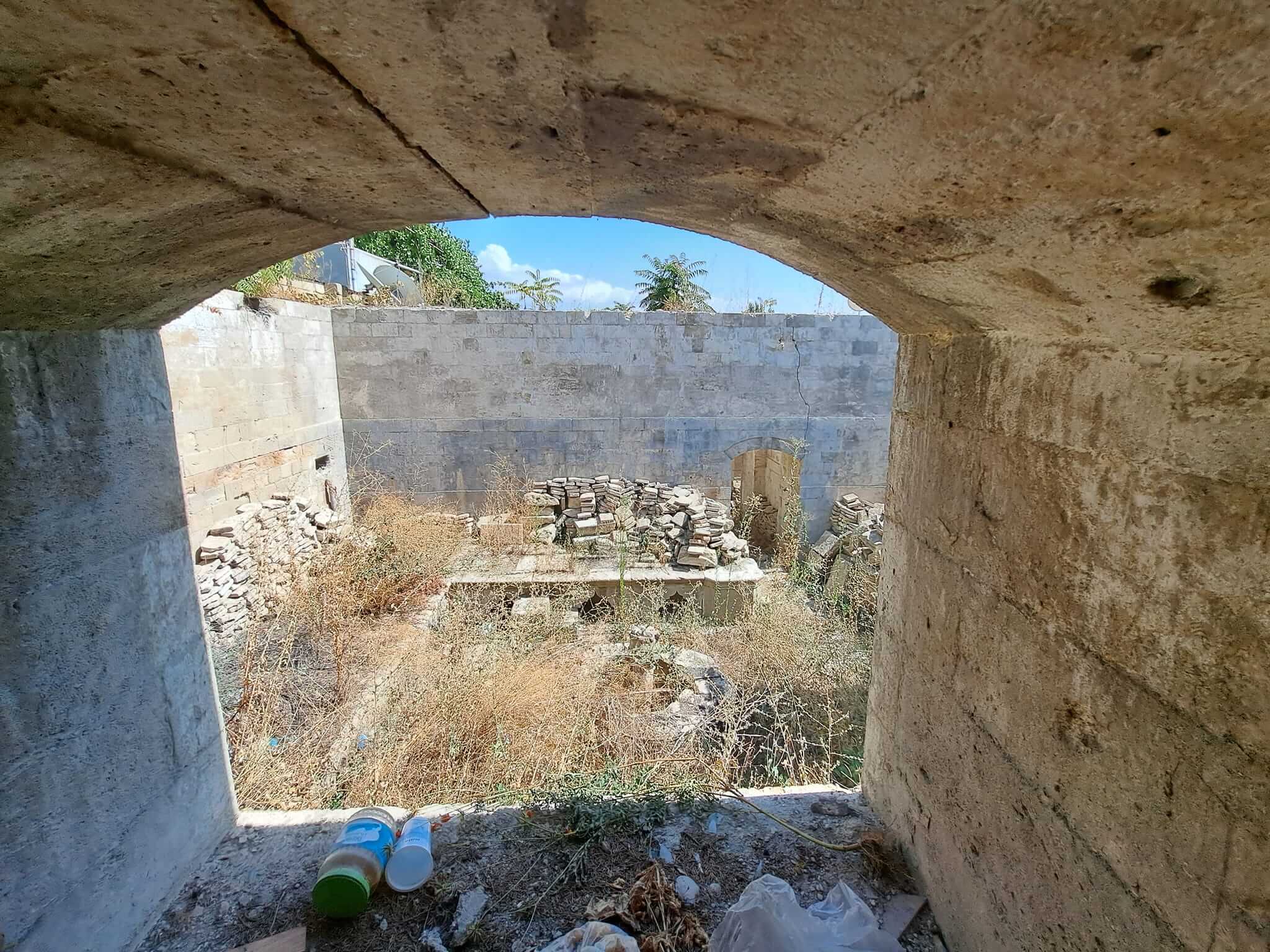 Tarixi hamam satılır, icra hakimiyyəti mətbuatdan xəbər tutur - FOTO