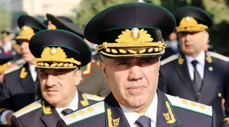 Zakir Qaralova kabinetində kim fiziki təzyiq göstərib?