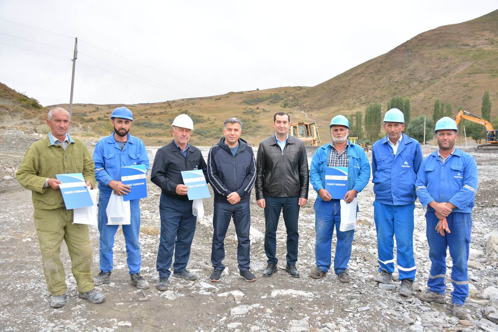 "Azəriqaz"ın baş direktoru qazlaşdırılma işləri ilə yerindəcə tanış oldu