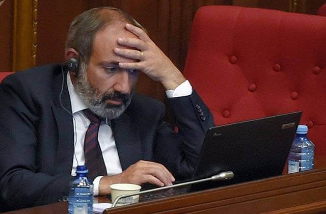 Paşinyan 49 erməni hərbçinin öldürüldüyünü etiraf etdi