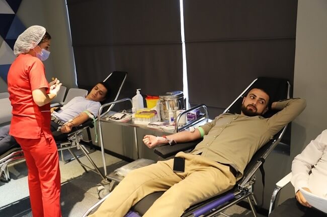 “Avrora Qrup” əməkdaşları könüllü qanvermə aksiyasında iştirak edib