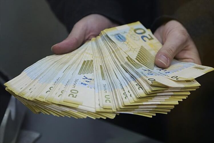 Gələn il Azərbaycan 1 milyard manat borc qaytaracaq