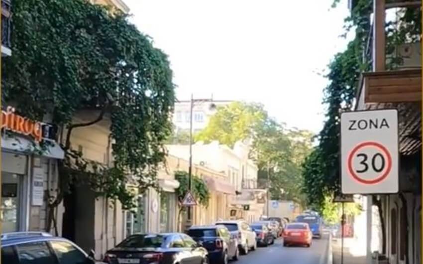 Bakıda 30 km/saat sürət limitli zonaya daxil olan küçələr - SİYAHI
