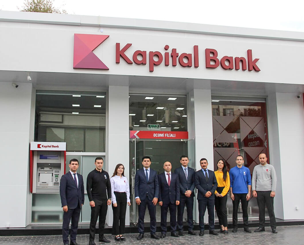 “Kapital Bank” yeni konsepsiyaya malik Əcəmi filialını istifadə verdi