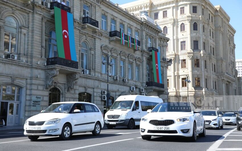 Şəhidlərin xatirəsi bir dəqiqəlik sükutla yad edildi