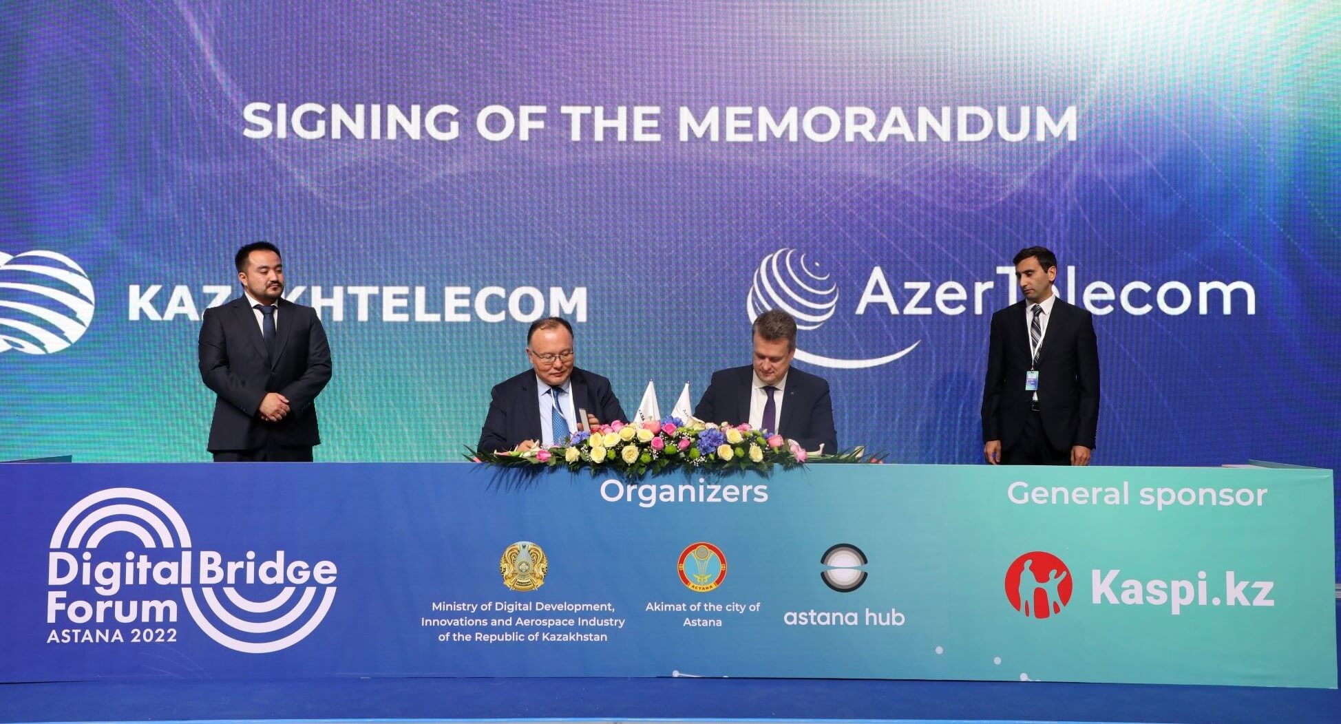 “AzerTelecom” və “Kazakhtelecom” TransXəzər layihəsi üzrə strateji tərəfdaşlıq haqqında memorandum imzalayıb