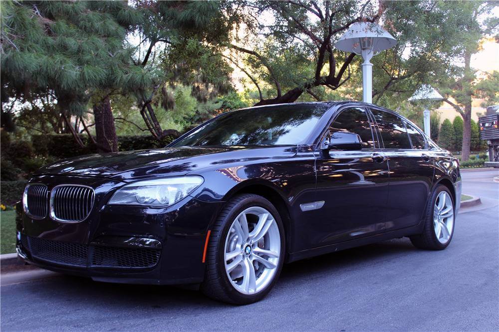 ABB-ın 17 maşını satışa çıxarılır – 2 min manatdan 40 min manatadək