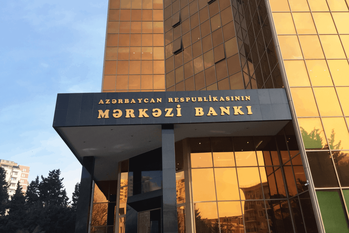 Mərkəzi Bankın valyuta ehtiyatları 11%-ə yaxın artıb