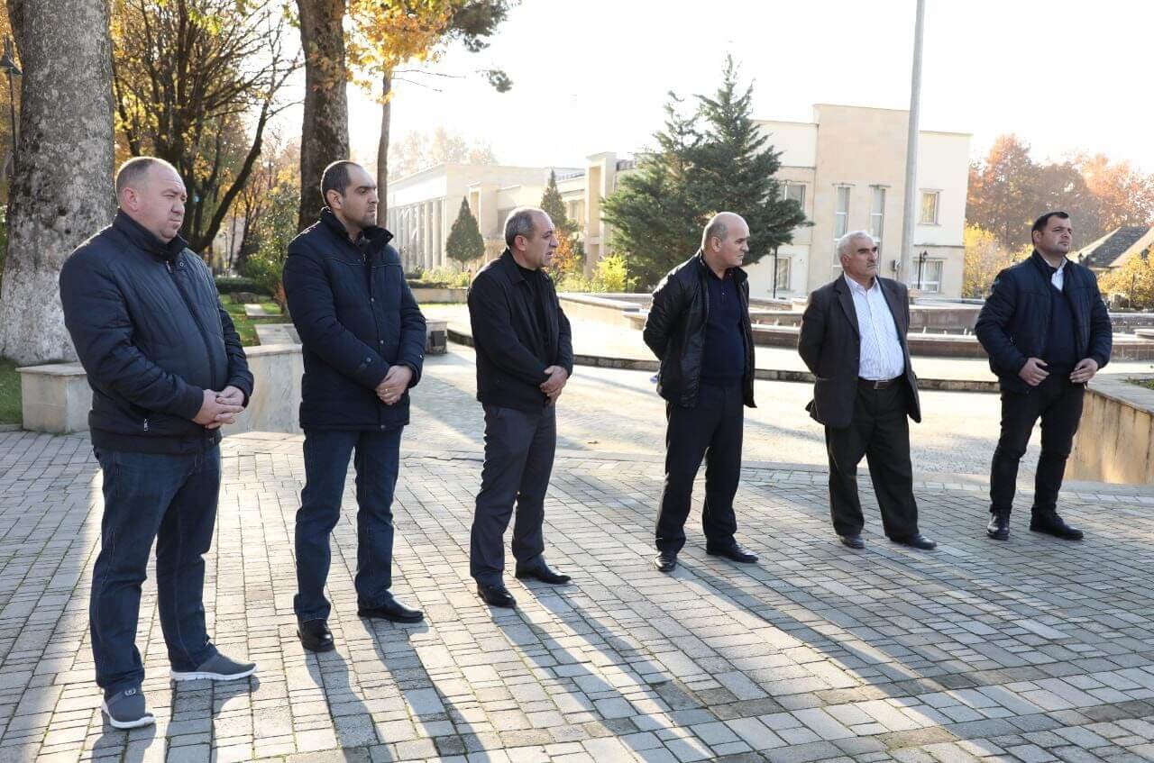 İsmayıllı sahibkarları “Açıq mikrofon” aksiyasında iştirak etdilər