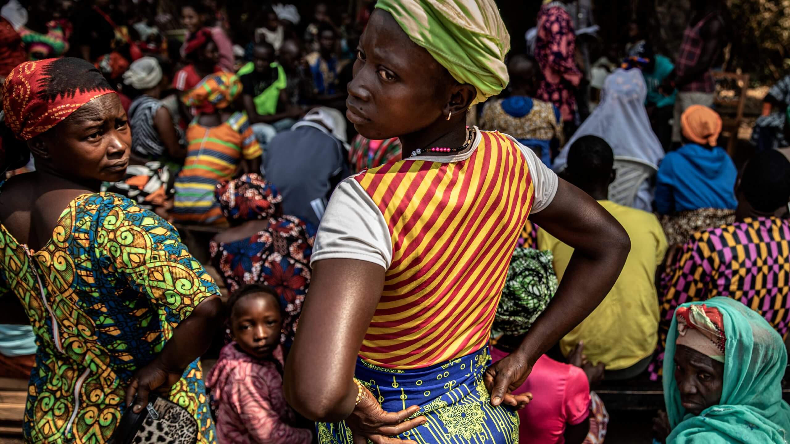 Afrika bazarında Fransanı hansı ölkə qabaqlayıb?