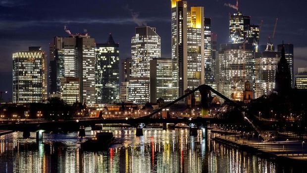 Avrozonada biznes aktivliyi son 9 ayda ən yüksək həddə çatıb