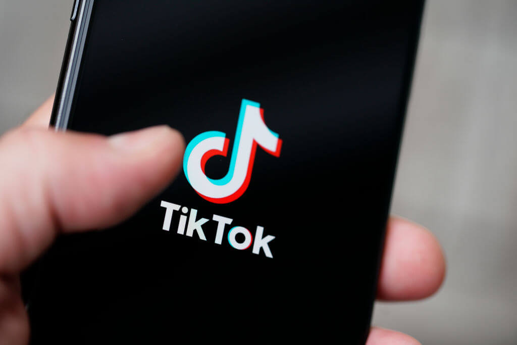 Aİ işçilərinə "TikTok"u qadağa edib