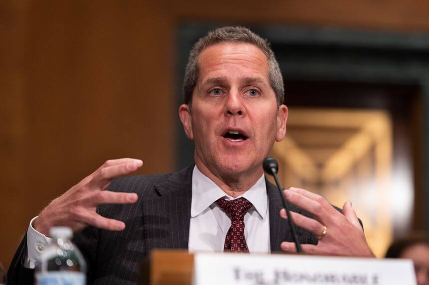 Mixail Bar: “SVB-nin iflasının səbəbi səhv idarəçilikdir”