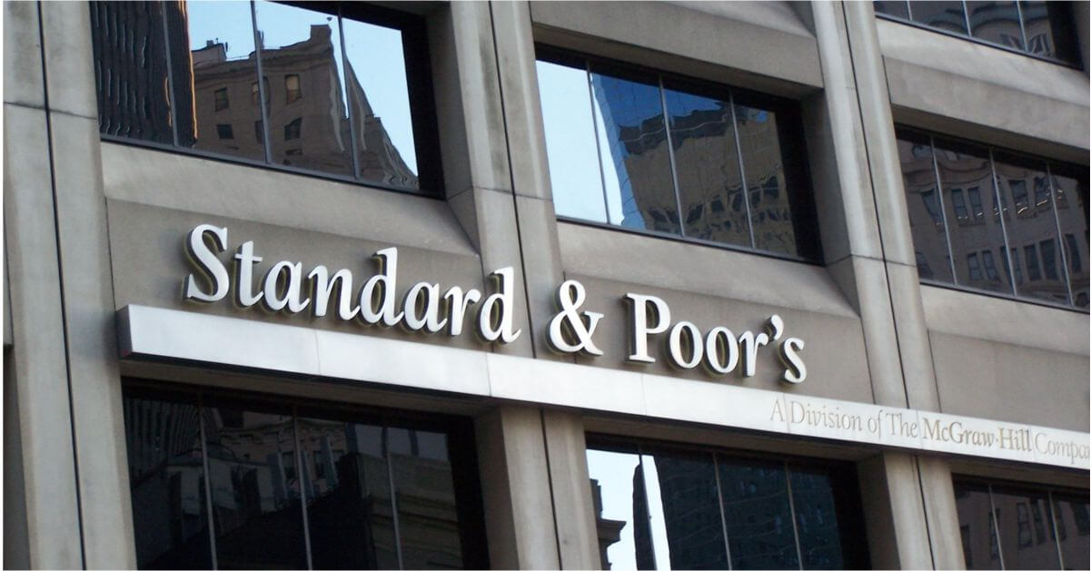 “Standard & Poor's” agentliyi “Kapital Bank”ın reytinq proqnozunu yüksəltdi