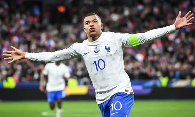Mbappe 200 milyonluq təklifə razılıq verdi