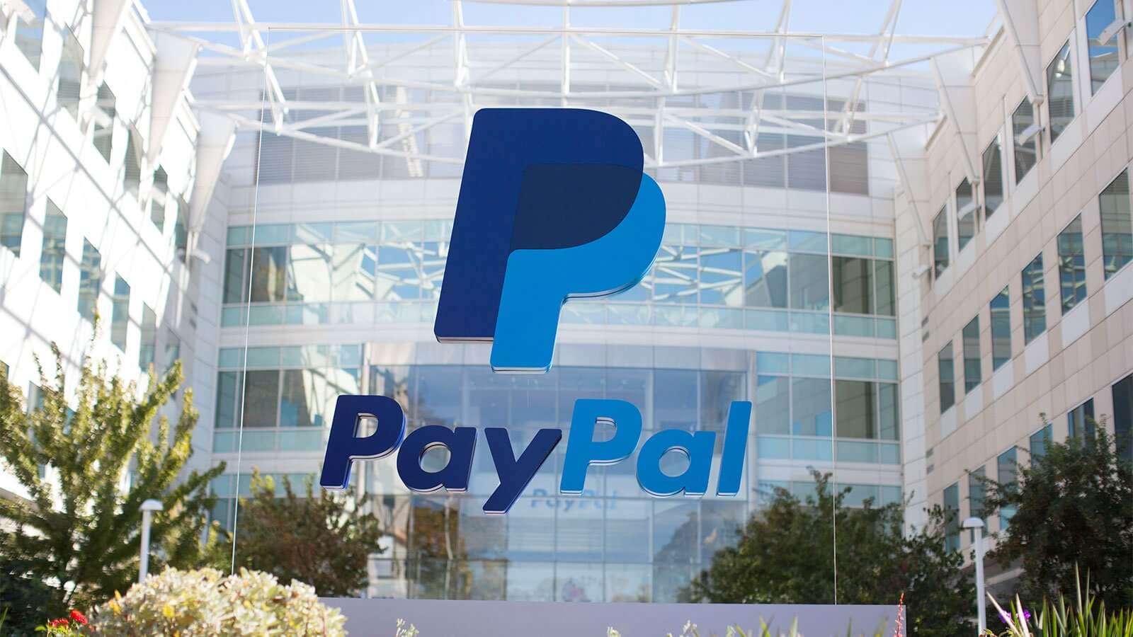 KKR investisiya fondu "PayPal"ı alır