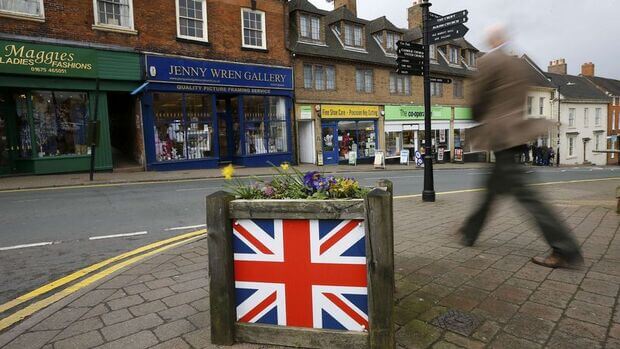 İngiltirədə inflyasiya dayanmadan artır