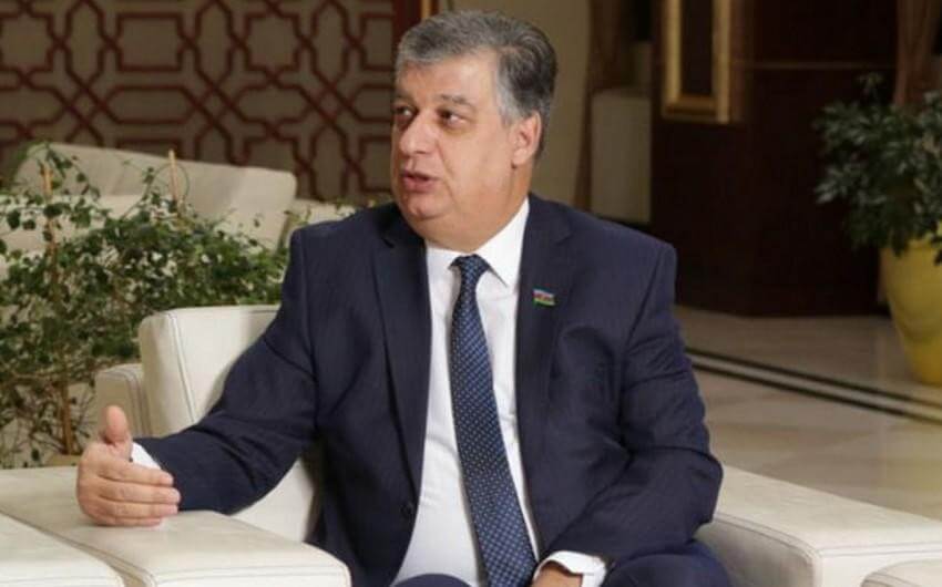 Əli Məsimli: "Həddindən çox mərkəzləşdirmə bumeranq effekti verəcək"