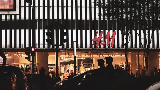 İspaniyada "H&M" mağazasının 4000 işçisi tətilə çıxıb