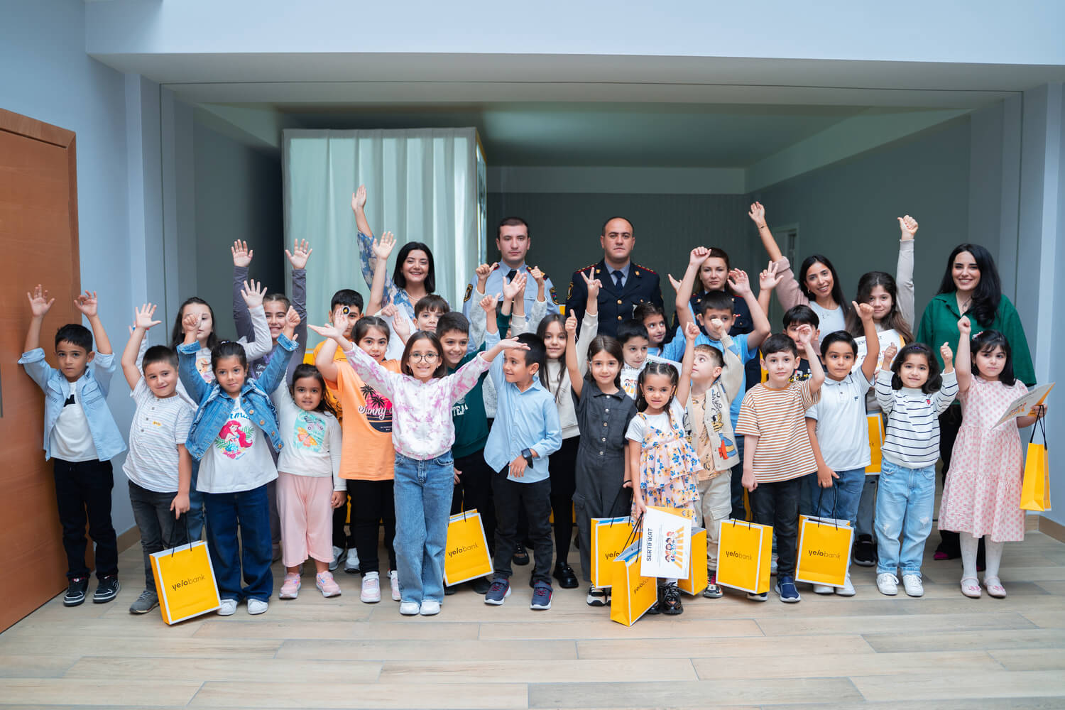 “Yelo Bank”da məktəblilər üçün maarifləndirici tədbir baş tutdu