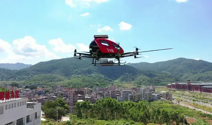 Çin avtonom uçan taksiləri təsdiqləyən ilk ölkə oldu