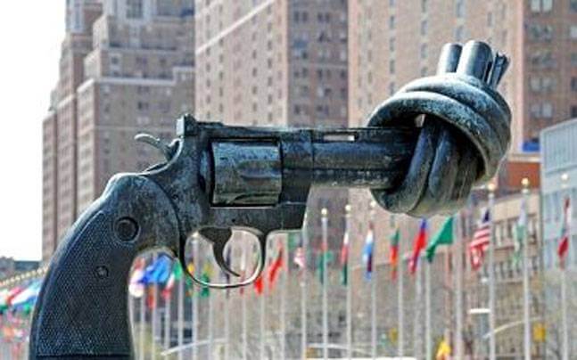 Rəsmi hərbi qüvvələri olmayan ölkələr - SİYAHI