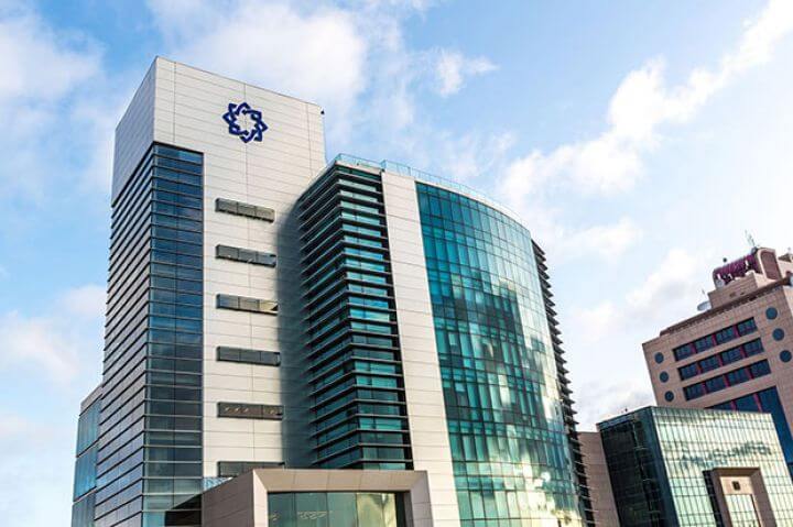 ABB-nin kredit portfeli 30%-dən çox artıb