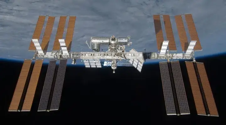 Kosmosdan Yerə günəş enerjisi göndərilib