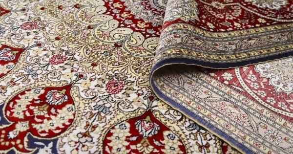 Azərbaycan Türkiyədən 1 milyon dollarlıq xalça alıb