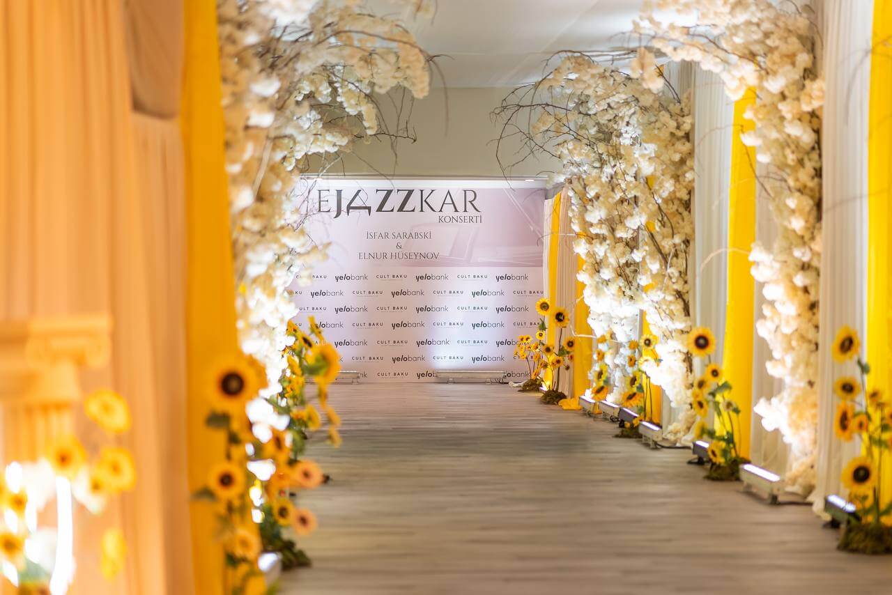 “Yelo Bank”da Qadınlar Günü möhtəşəm konsertlə qeyd edilib