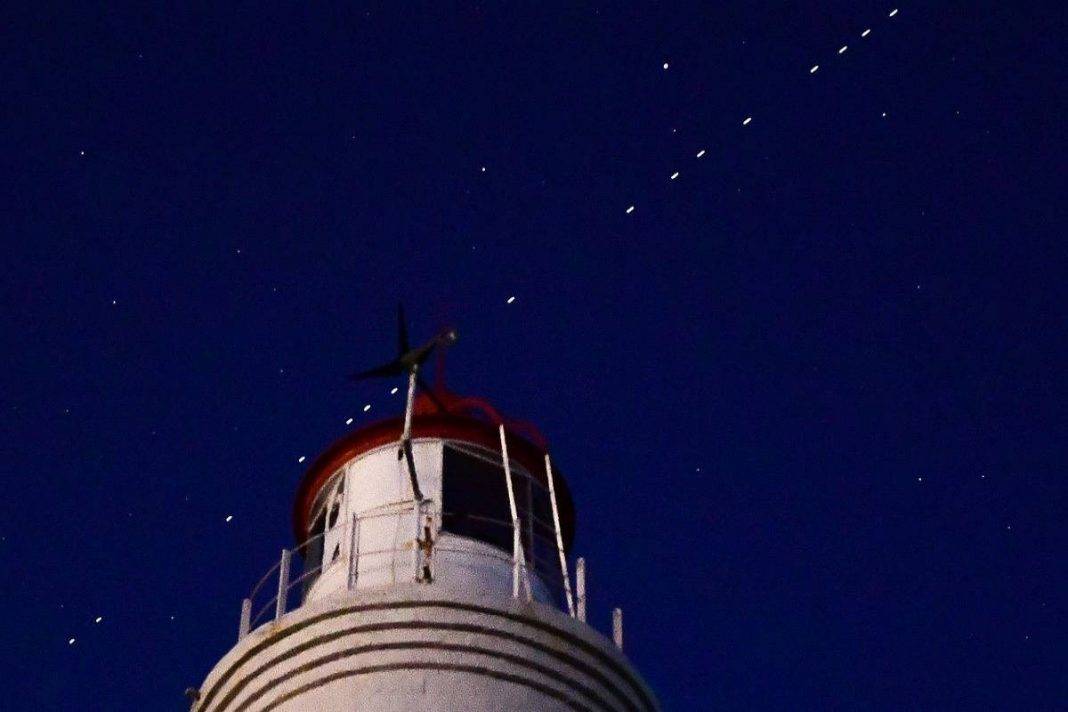 “Bloomberg”: “Starlink” terminalları qara bazarda aktiv şəkildə satılır