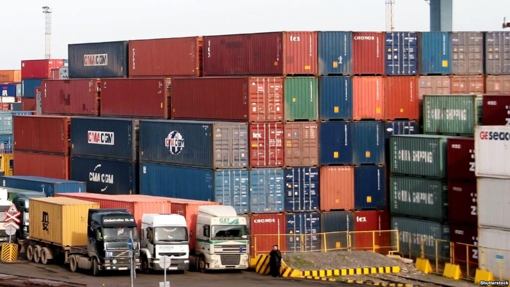 Rusiya Belarusdan benzin idxalını artırıb