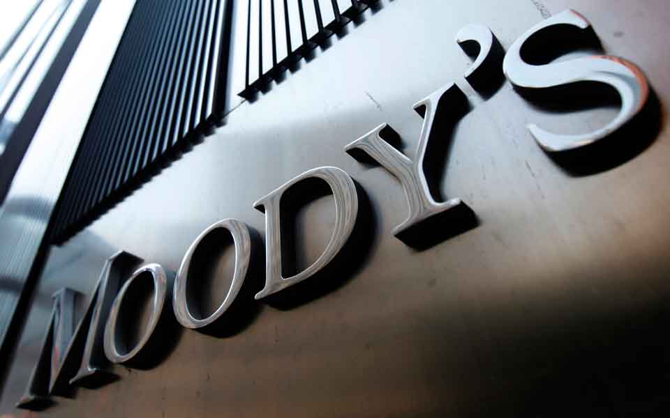 "Moody's" ABŞ-da 6 regional bankın reytinqini aşağı sala bilər
