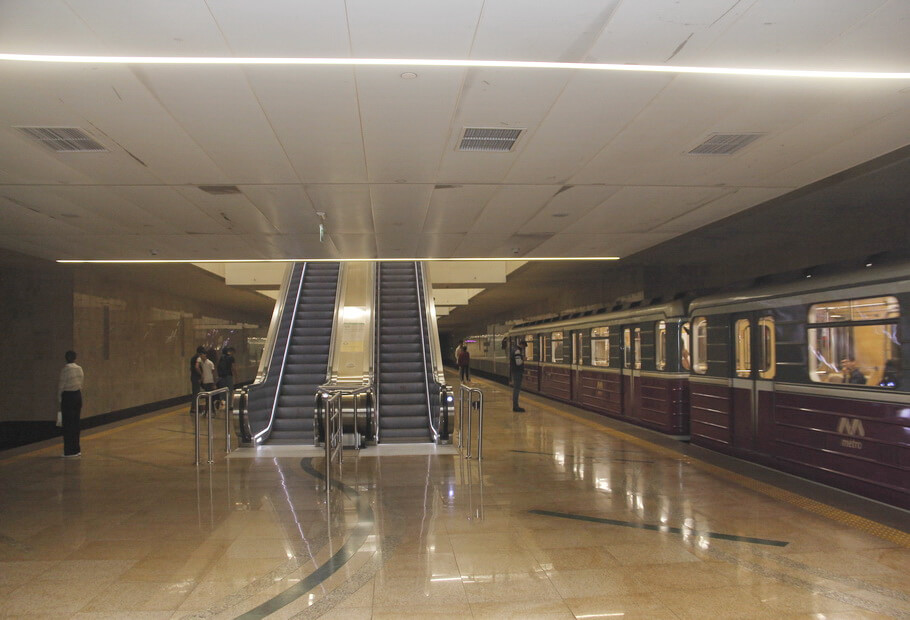 Bakı metrosunun bənövşəyi xəttində qatarların hərəkət qrafiki dəyişdirilir