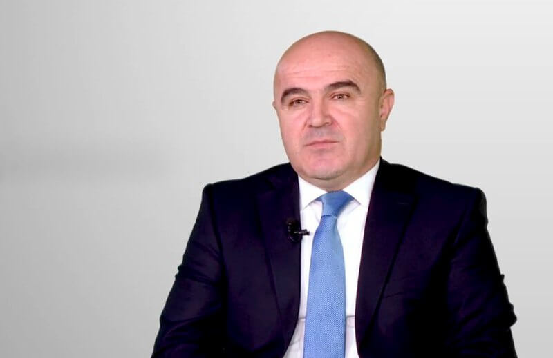 Bank amputasiyası – Ekspert “Naxçıvanbank”ın bağlanmasını şərh etdi