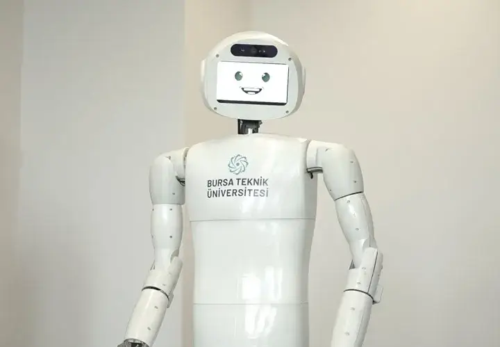 Türkiyədə süni intellektli insanabənzər robot hazırlanıb